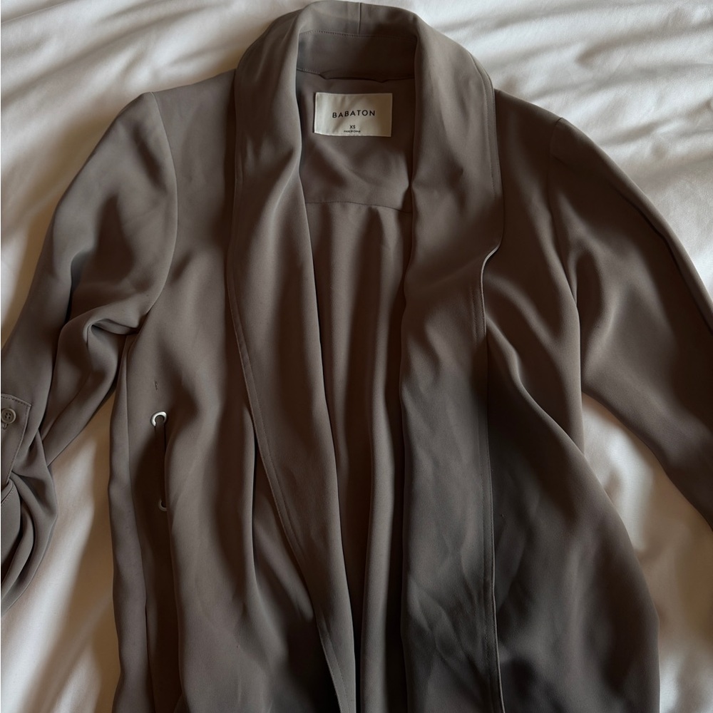 Aritzia (Babaton) Drape Robe